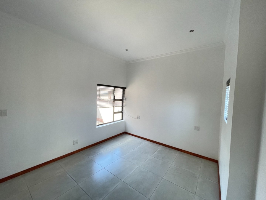 4 Bedroom Property for Sale in Wild Olive Estate Free State